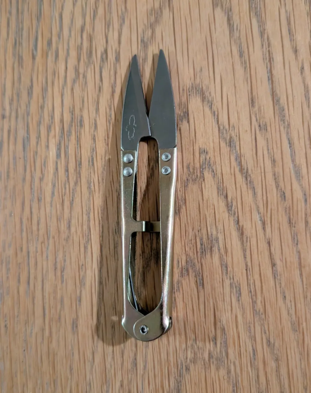 One AI scissors